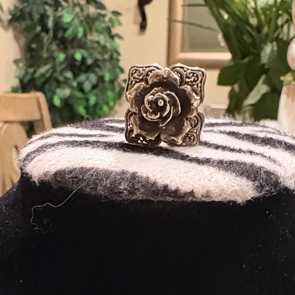 925 Sterling silver Elegant Silver Rose Ring